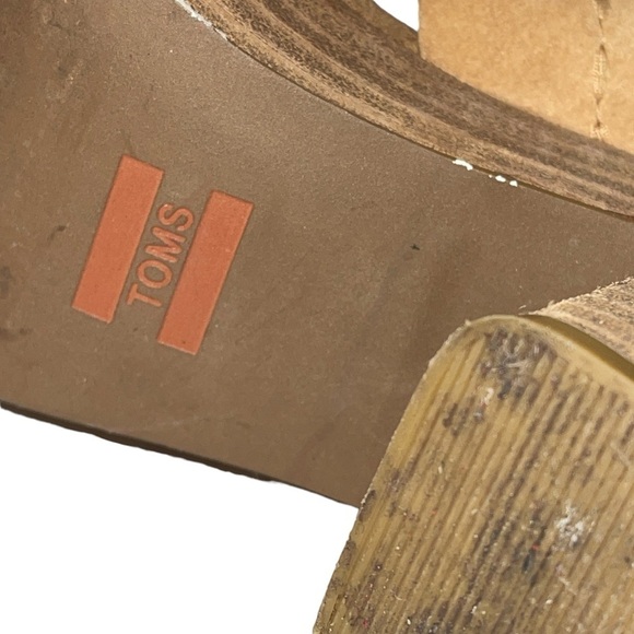 TOMS Women's Sandals Size 8.5 Tan Suede "Ibiza" Platform Buckle Close Open Toe - Picture 5 of 13